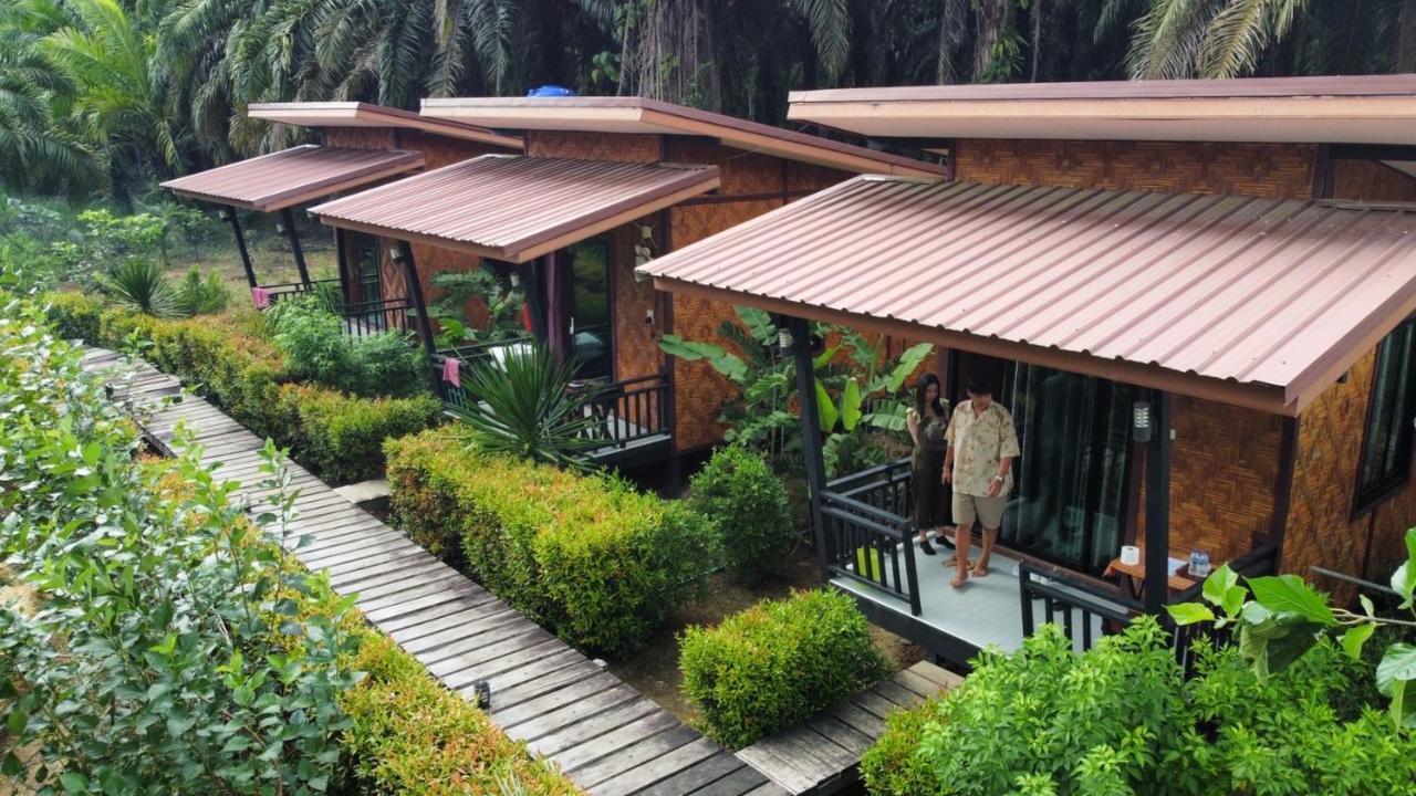 Vakantiepark Khao Sok Blue Mountain Khao Sok National Park